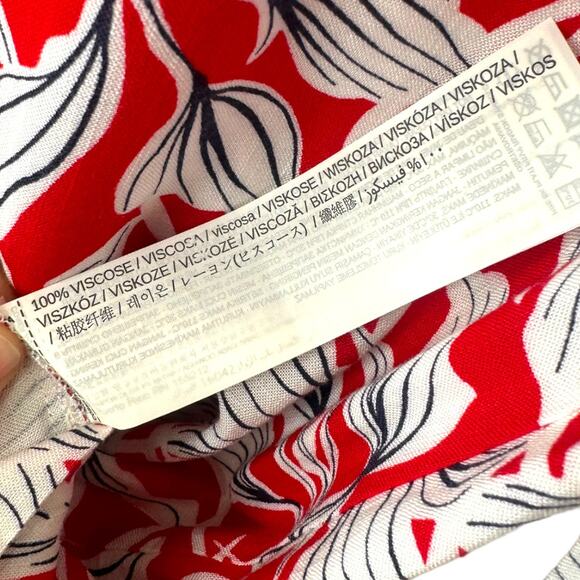 Mango Red Floral Wrap Midi Dress Short Sleeve Tie Waist Size Medium - Picture 8 of 10